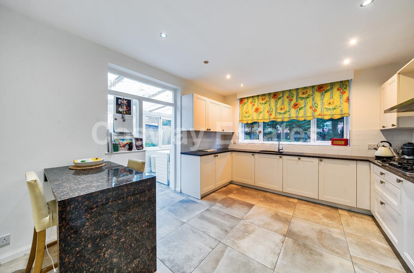 Copthall Gardens, Mill Hill, NW7, London